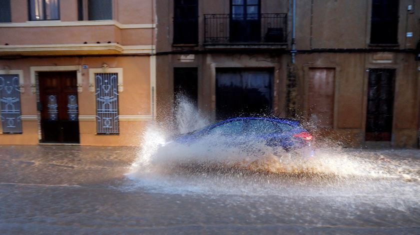Chuva em Valência, Espanha. Foto: Kai Foersterling/EPA