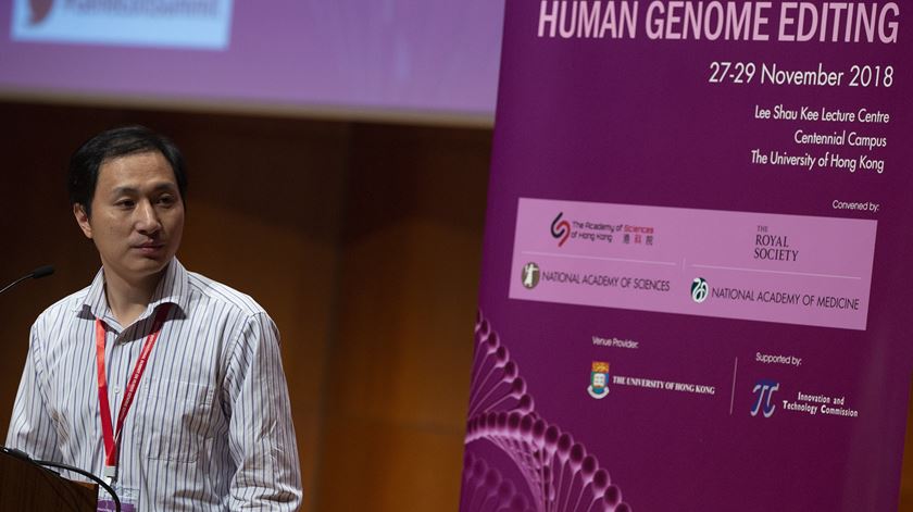He Jiankui, o cientista chinês que anunciou manipulação genética de embriões. Foto: EPA