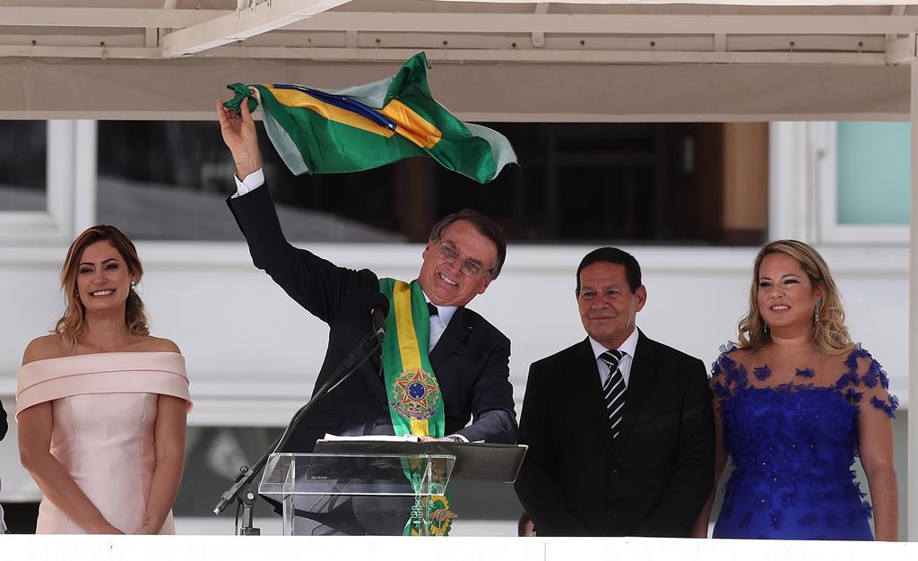 Jair Bolsonaro e Hamilton Mourão. Foto: Marcelo Sayao/EPA (arquivo)