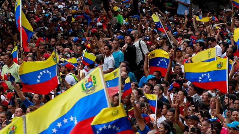 Manifestação contra Nicolás Maduro, em Caracas. Foto: Cristian Hernandez/EPA