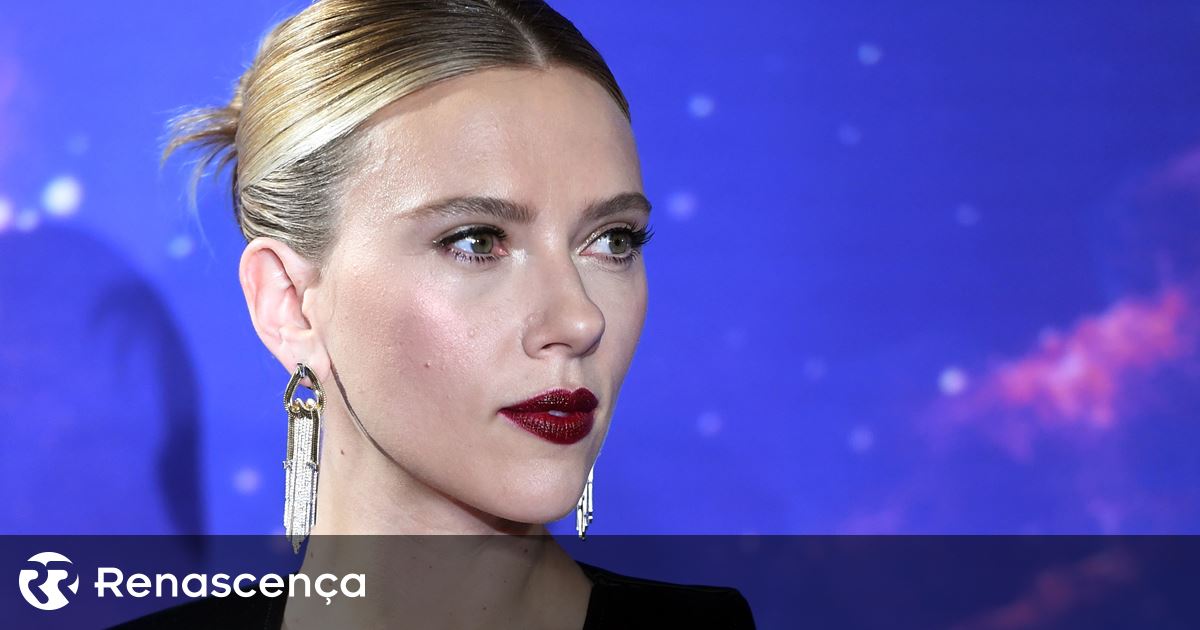 Scarlett Johansson processa ChatGPT por usar voz semelhante à sua sem autorização