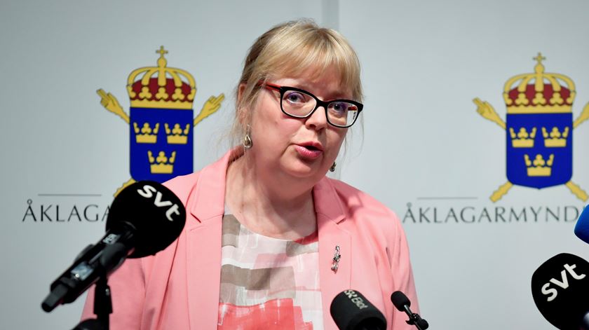 Procuradora sueca Eva-Marie Persson anuncia reabertura da investigação contra Assange. Foto: Anders Wiklund/EPA