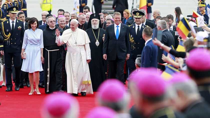 Visita oficial do Papa começou na sexta-feira. Foto: Bogdan Cristel/EPA