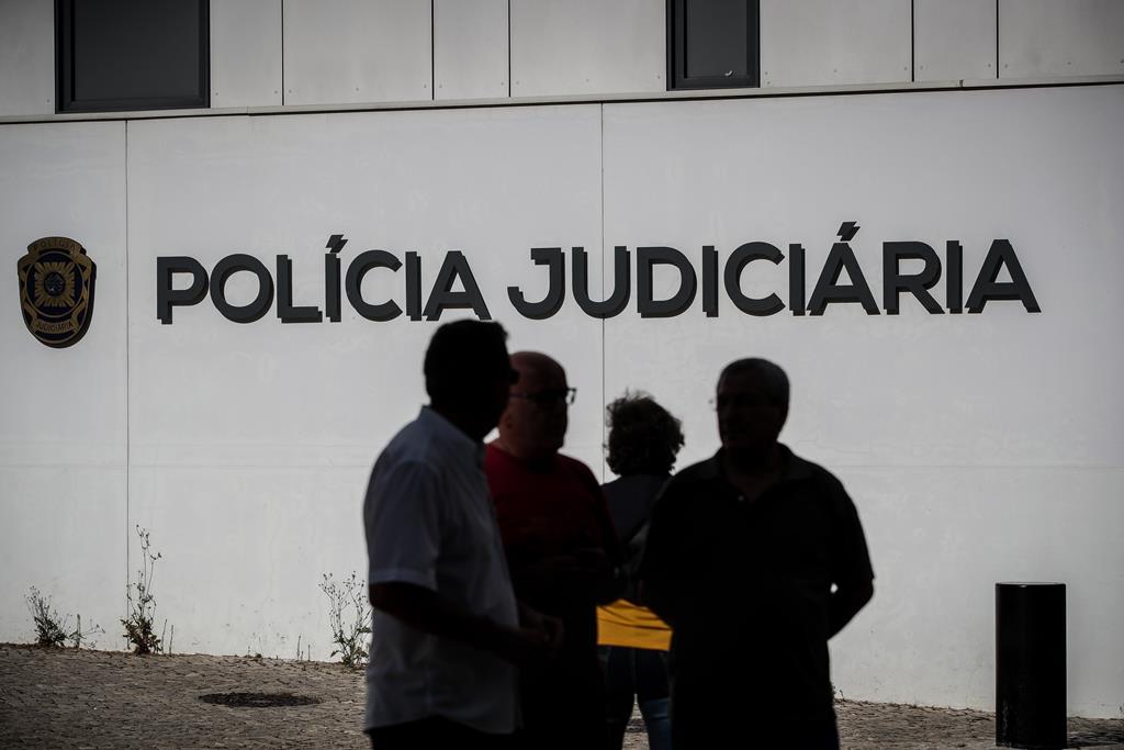 Polícia Judiciária esteve em casa de João Rendeiro, mas há 15 obras de arte em falta. Foto: Lusa
