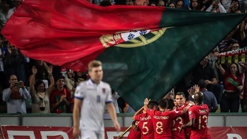 Portugal venceu o primeiro jogo, em casa, por 3-0. Foto: Mário Cruz/Lusa
