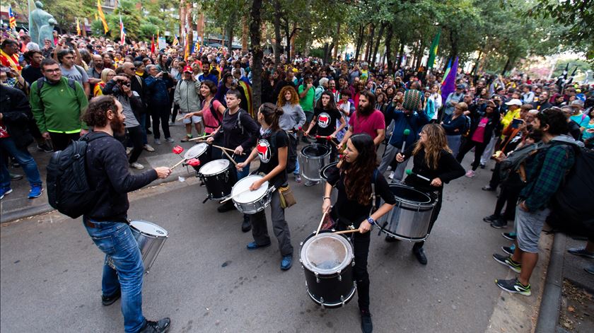 A festa da greve na luta de um povo. Foto: Enric Fontcuberta/EPA