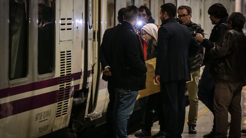 Greta Thunberg apanha comboio em Lisboa rumo a Madrid. Foto: Mário Cruz/Lusa