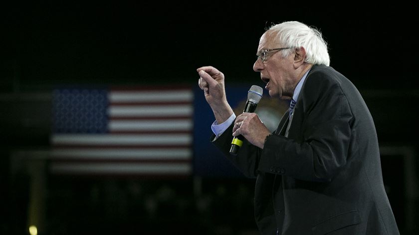 Bernie Sanders têm dúvidas sobre os resultados do Iowa.  Foto: Katherine Taylor/EPA