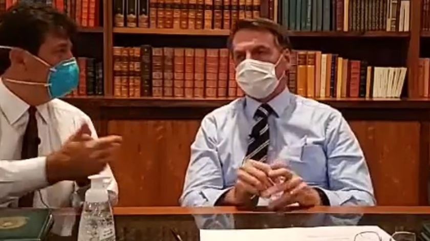 Jair Bolsonaro realizou testes ao coronavírus Foto: DR