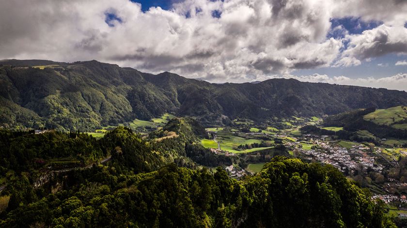 Açores um dos muitos destinos para fazer turismo cá dentro. Foto: Eduardo Costa/Lusa