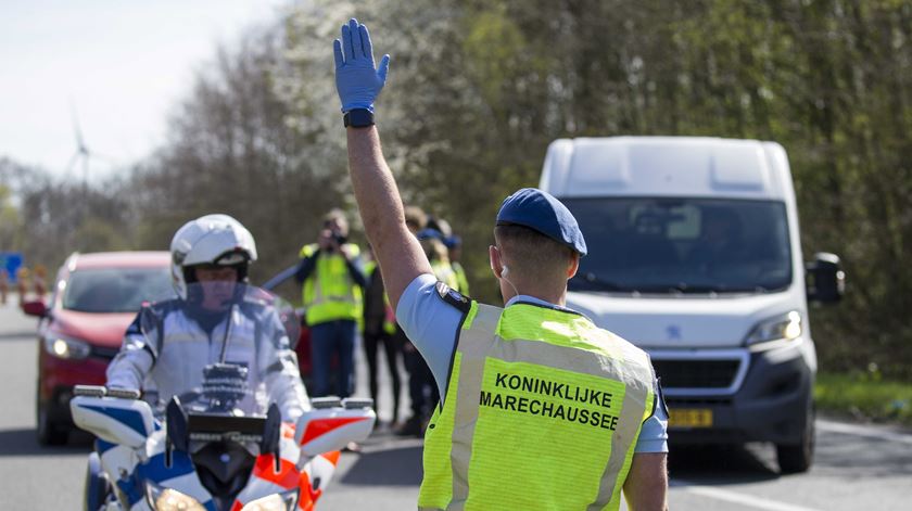 Na Alemanha também há operações STOP em fim-de-semana de Páscoa. Foto: Vinent Jannink/EPA