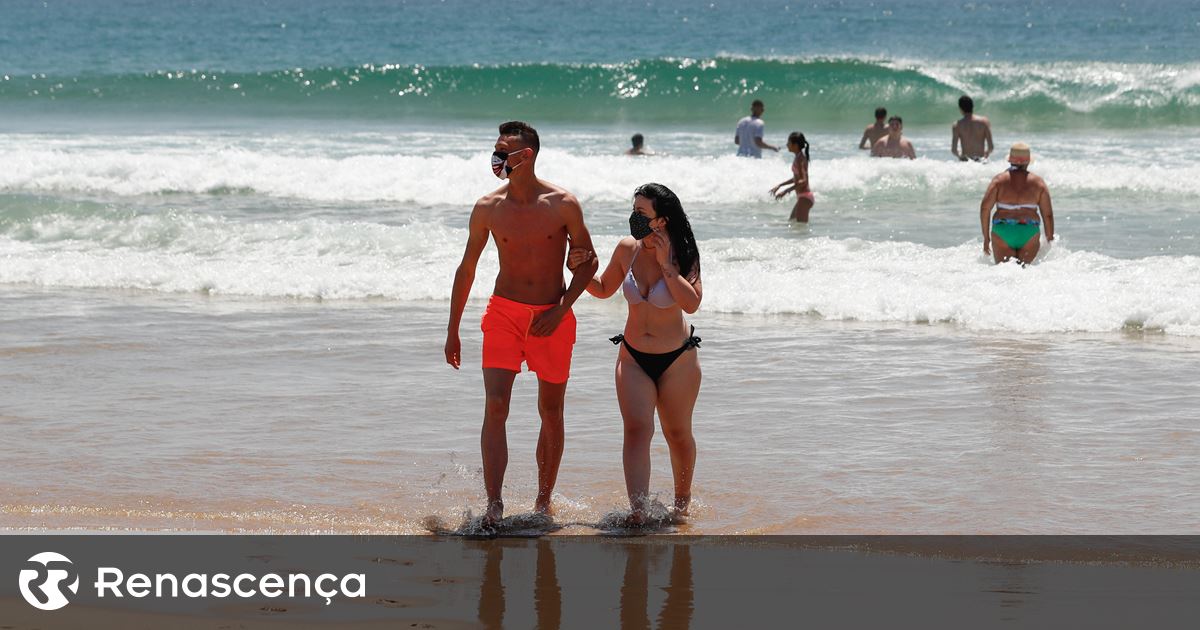 Praias de S. João da Caparica e do Norte interditadas a banhos