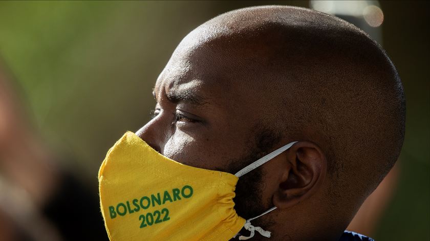 "A pandemia ‘presidente Jair Bolsonaro’ é uma pandemia muito séria", desabfa o padre Alfredo Gonçalves. Foto: Joedson Alves/EPA
