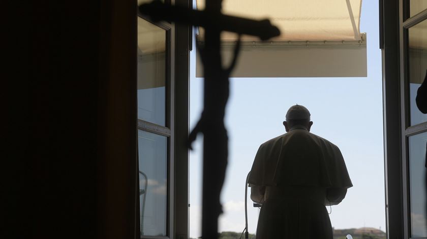 Transparência e controlo são os principais objetivos de Francisco. Foto: Vatican Media/EPA