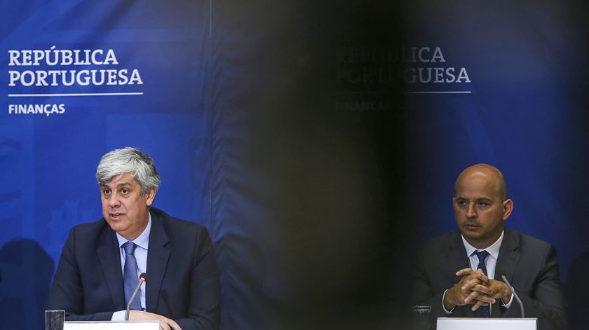 Audições de Mário Centeno e João Leão foram aprovadas por unanimidade da comissão de Orçamento e Finanças. Foto: António Pedro Santos/Lusa