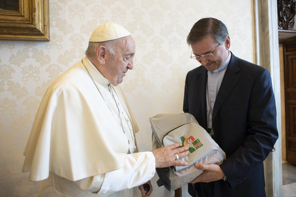 JMJ Lisboa. Papa recebe primeiro Kit de Peregrino Foto: DR