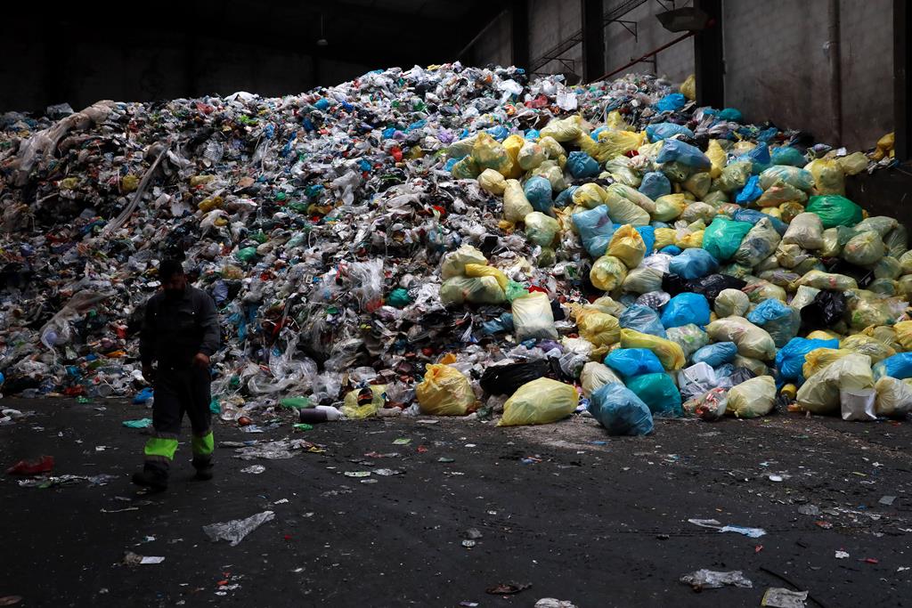 Portugal continua a falhar na gestão de resíduos, indicam dados da Pordata. Foto: Estela Silva/Lusa