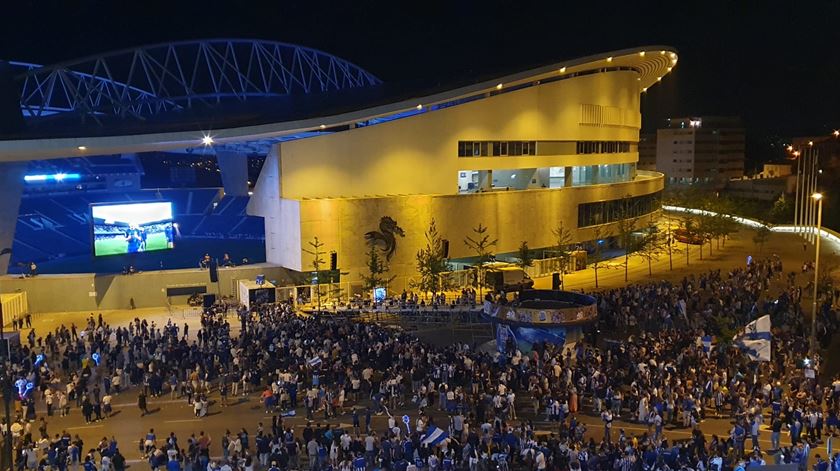 Festa título Estádio do Dragão. Foto: Inês Braga Sampaio/RR