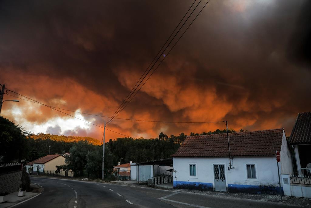 Incêndio em Ourém Foto: Paulo Cunha/Lusa
