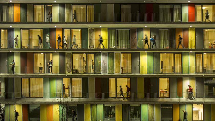 EPFL Quartier Nord, residência de estudantes, em Ecubiens, Suíça. Projecto de Richter Dahl Rocha e Associés. Foto: Fernando Guerra
