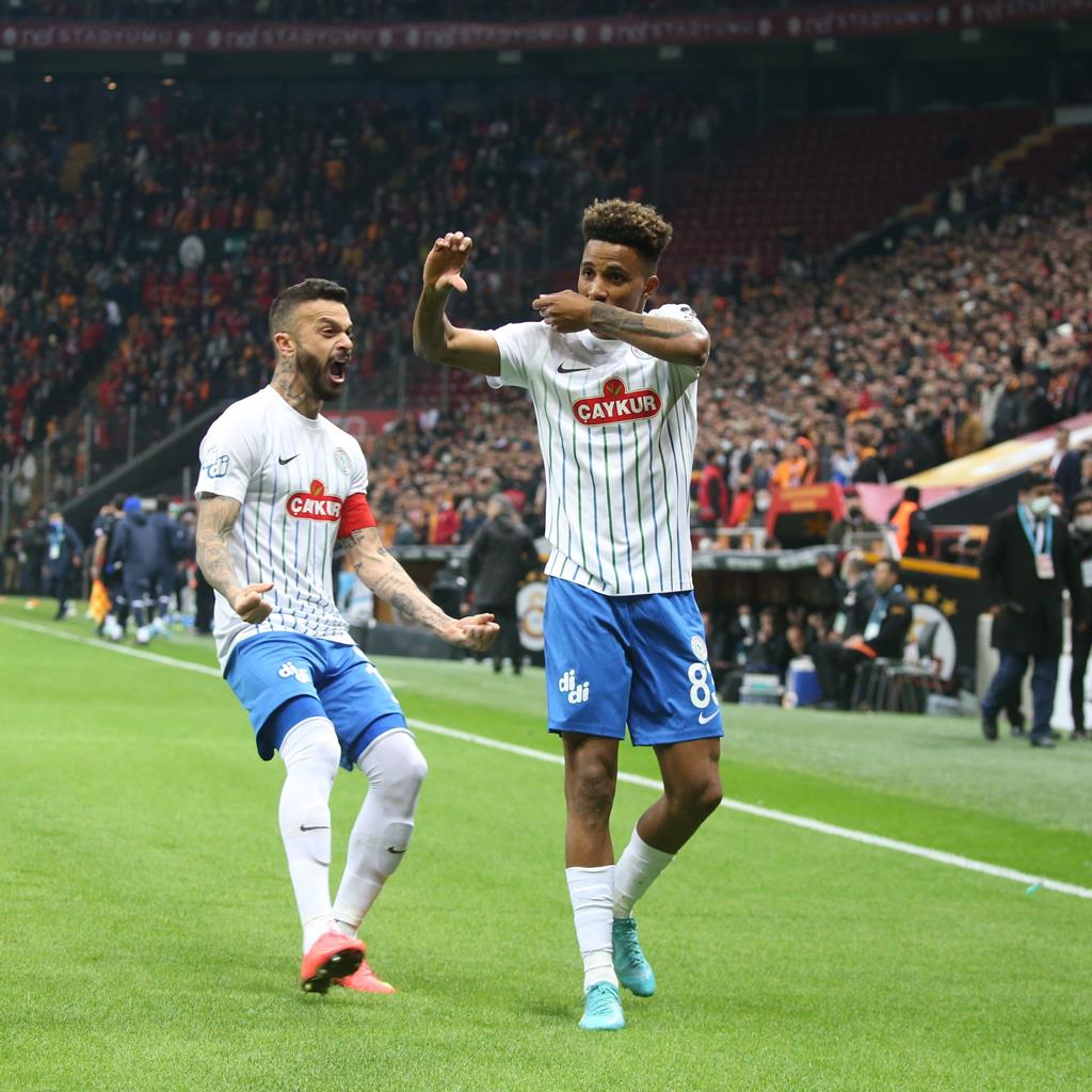 Besiktas confirma a chegada de Gedson Fernandes 