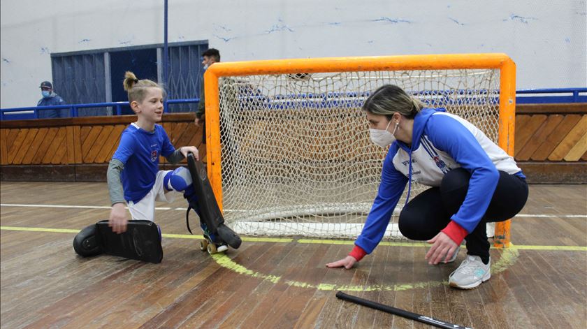 Visão  Criança atleta ucraniana vai integrar equipa de Hóquei em Patins de  Oliveira do Hospital, que está feliz por recebê-lo