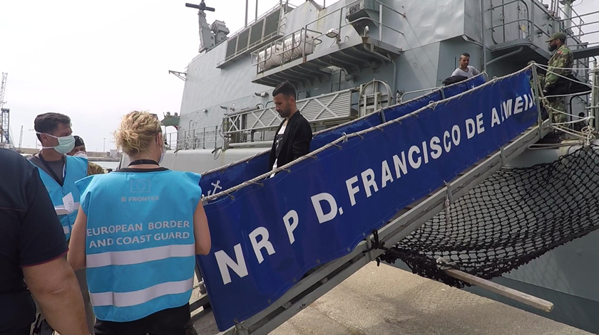 Fragata portuguesa volta a salvar vidas no Mediterrâneo. Foto: Estado-Maior-General das Forças Armadas