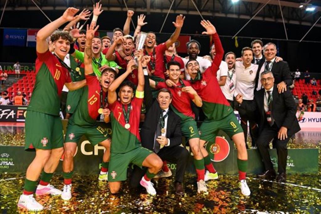 Portugal é campeão europeu sub-19 de futsal pela primeira vez