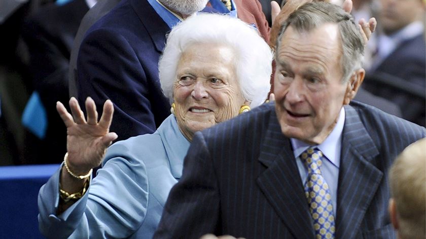 George e Barbara Bush em 2008. Foto: Tannen Maury/EPA