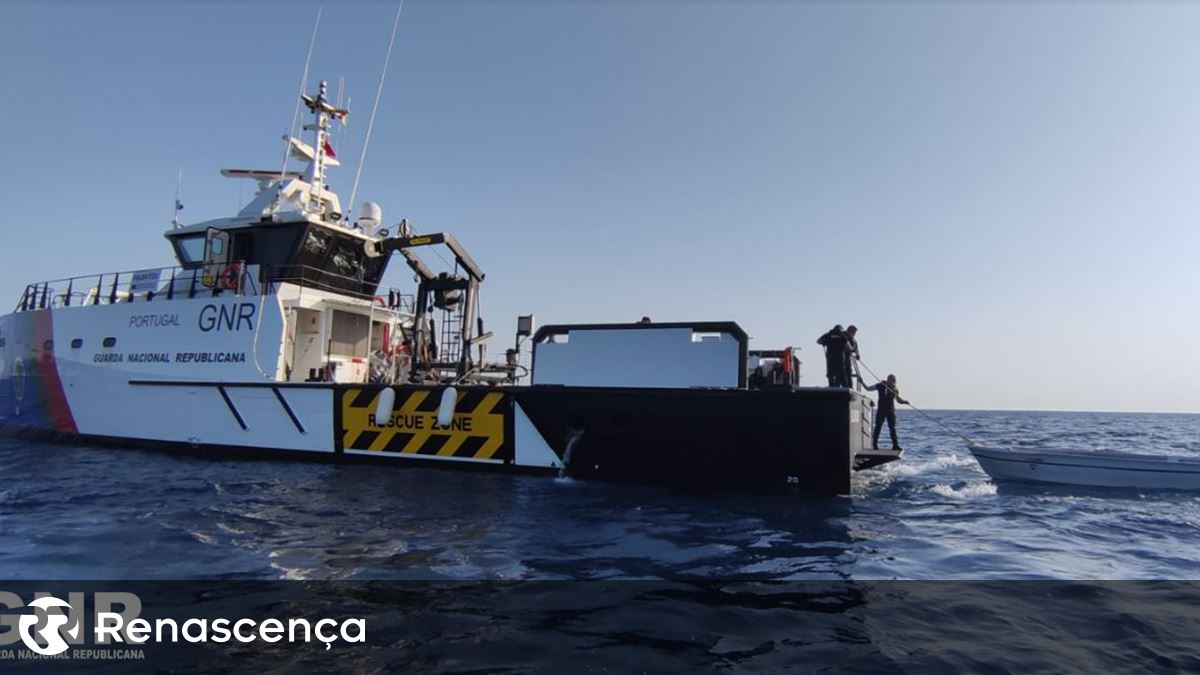 Mediterrâneo. GNR e Força Aérea resgatam 56 migrantes ao largo do Cabo da Gata