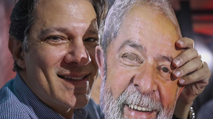 Haddad, o escolhido de Lula. Oposição diz que é um "fantoche". Foto: Marcelo Chello/EPA