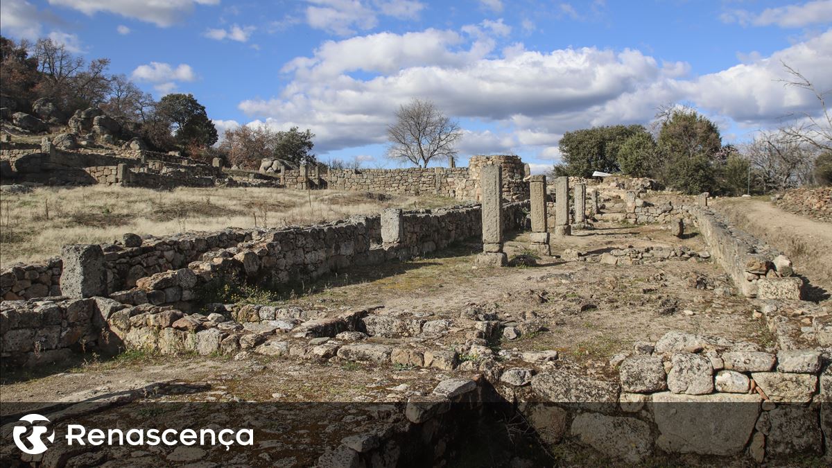 Sondagens arqueológicas em Foz Côa colocaram a descoberto muralha do século XVI