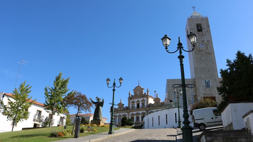 Igreja de Nossa Senhora da Encarnação, em Mirandela. Foto: Olímpia Mairos/RR