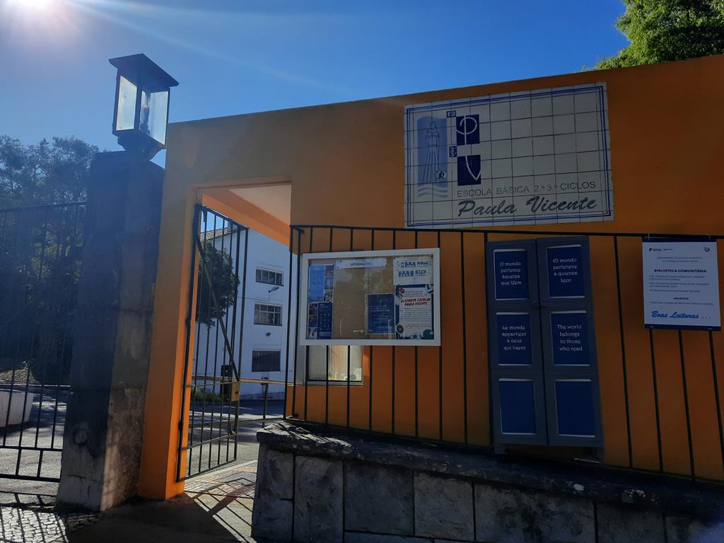 Escola Básica 2, 3 Paula Vicente. Foto: Filipa Ribeiro/RR