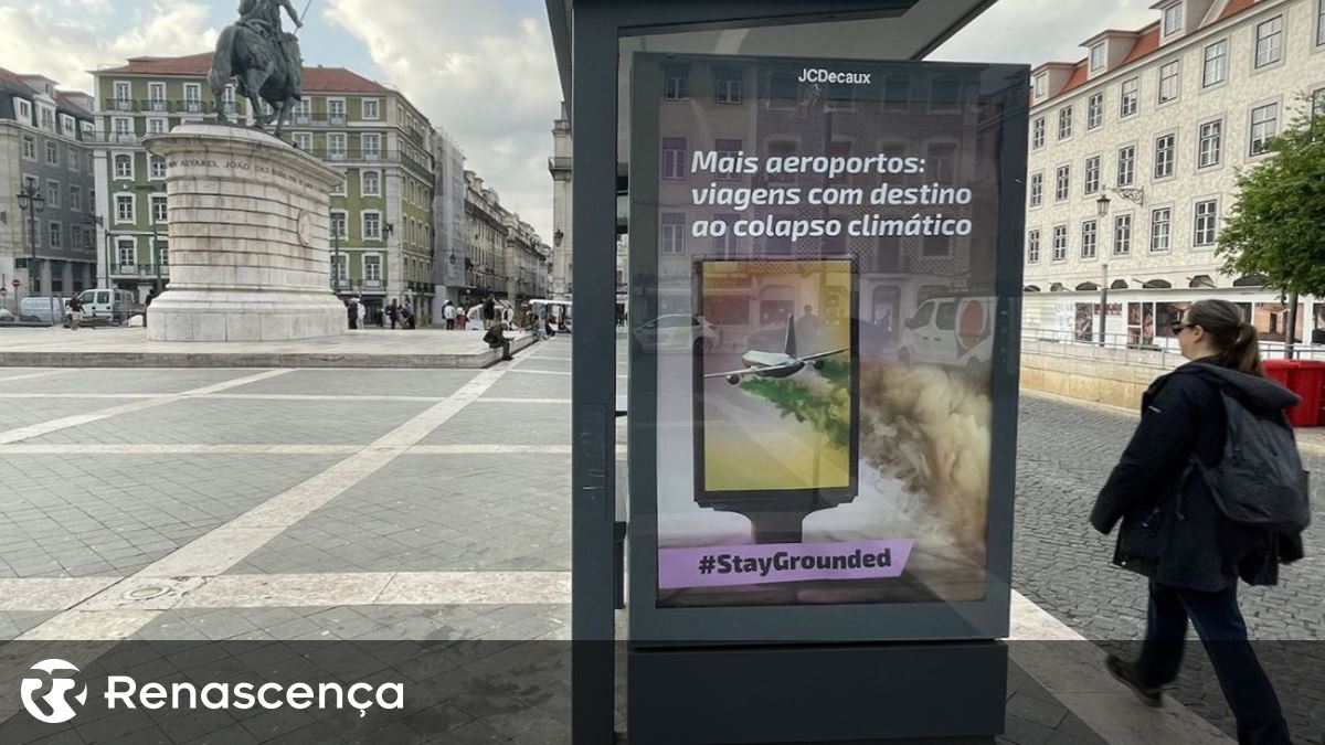 Climáximo substitui cartazes na Baixa de Lisboa em protesto contra os combustíveis fósseis