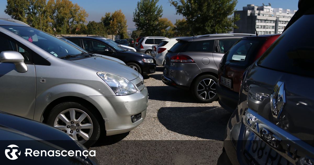 Porto ganha 300 lugares grátis de estacionamento durante um mês