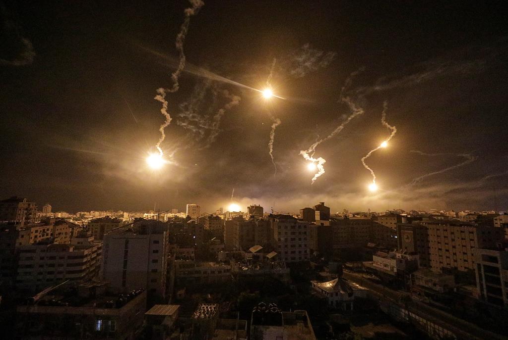Imagem de bombardeamentos israelitas. Foto: Mohammed Saber/EPA