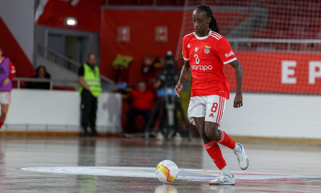 Benfica Score: Basquetebol Feminino - Benfica perde no decisivo jogo dos  1/4 Final