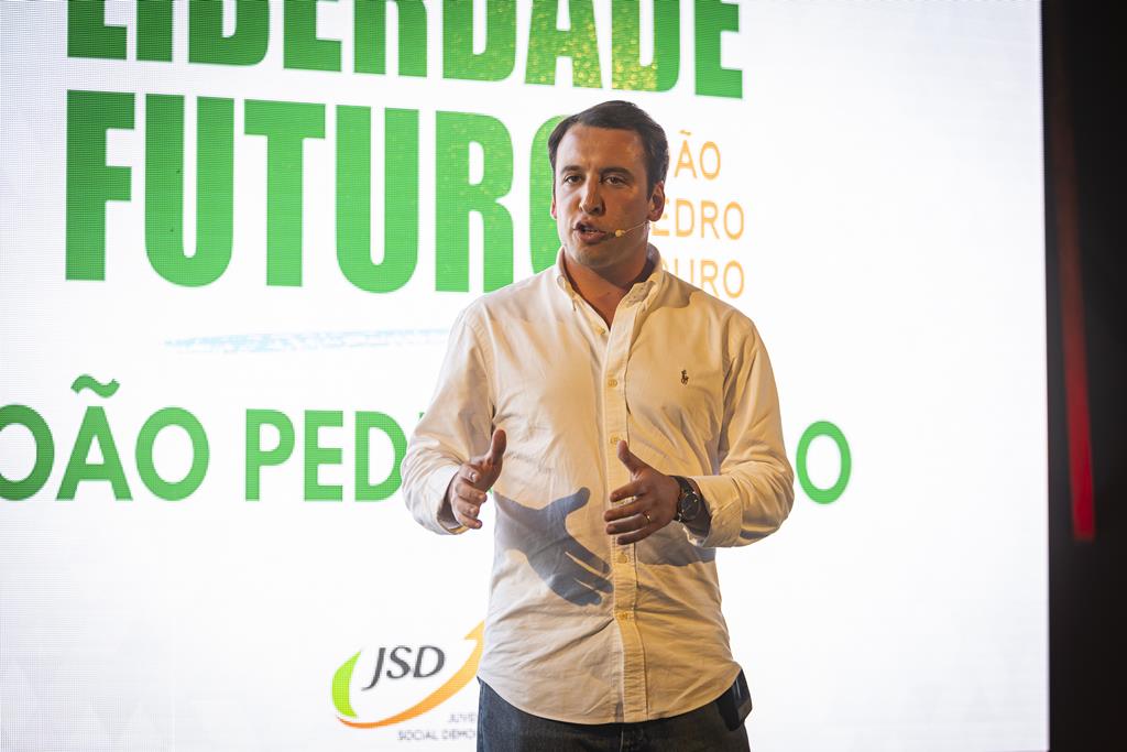 Entrevista a João Pedro Louro