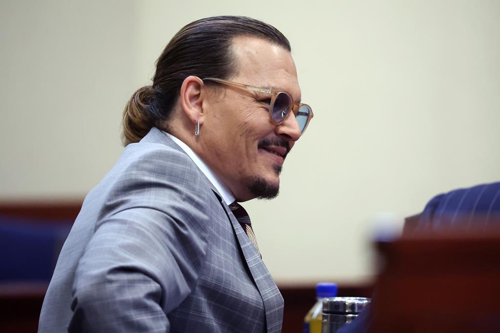 Johhny Depp durante o julgamento por difamação contra Amber Heard Foto: Michael Reynolds/EPA