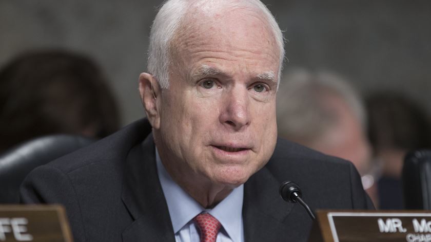 McCain tem sido um dos maiores críticos de Trump no Partido Republicano. Foto: Philipp Guelland/EPA