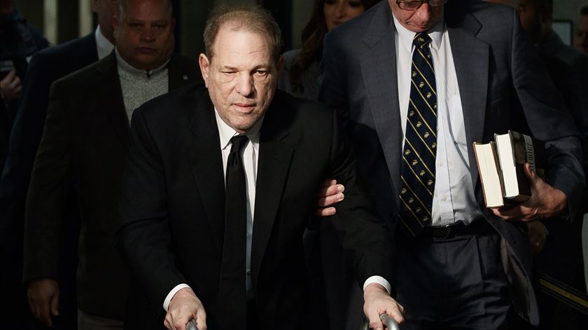 Harvey Weinstein na primeira sessão em tribunal, a 5 de janeiro de 2020. Foto: Justin Lane/EPA