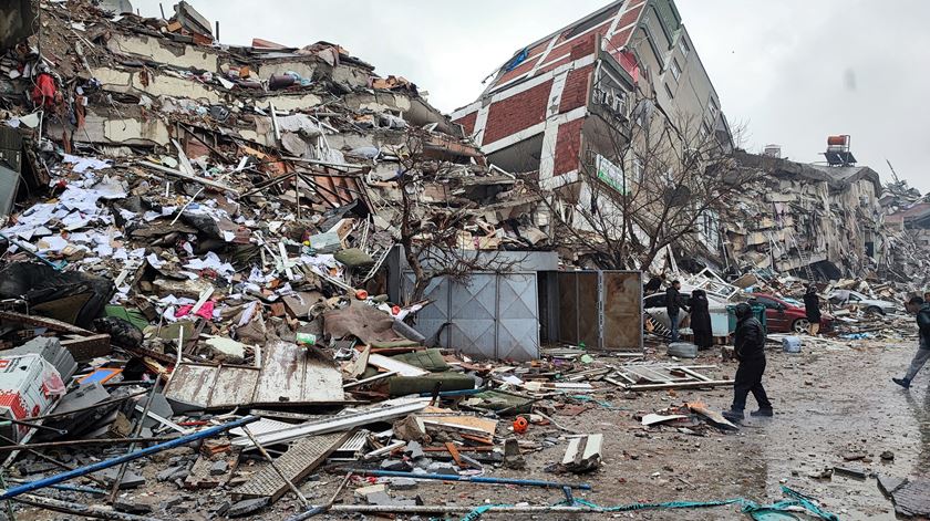 Terramoto em Kahramanmaras, na Turquia. Foto: Reuters