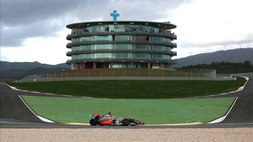 Treino de Lewis Hamilton no Autódromo Internacional do Algarve em 2019. Foto: João Relvas/Lusa