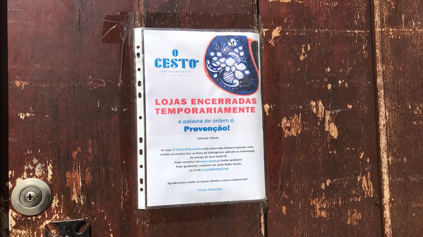 Lojas e comércio encerrados por causa do coronavírus. Foto: Rosário Silva/RR