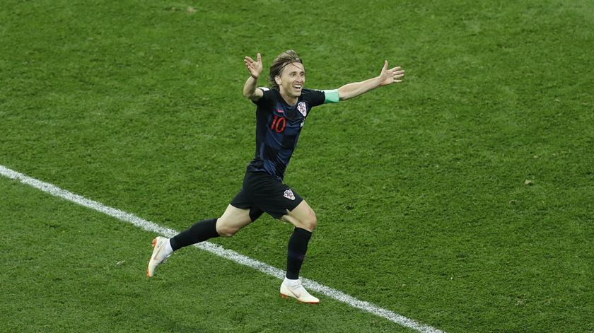 Modric levantou o estádio. Foto: EPA