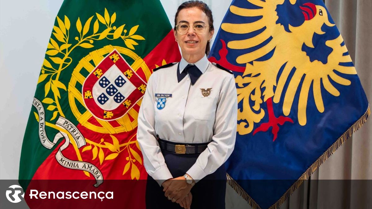 Força Aérea promove primeira mulher a major-general