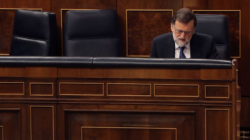 Rajoy está cada vez mais isolado. Foto: Ballesteros/EPA