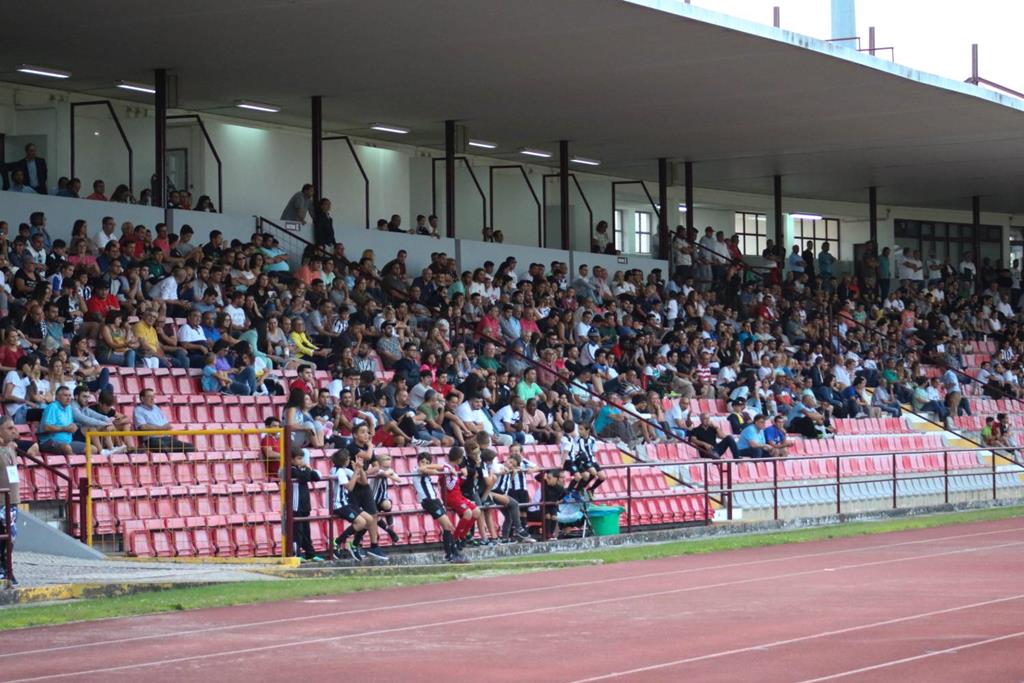 Portal da Marinha Grande / Jogos da UEFA no Estádio da Marinha Grande