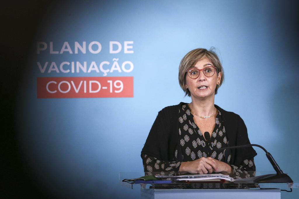 Marta Temido detalha plano vacinação contra a Covid-19. Foto: Rodrigo Antunes/Lusa